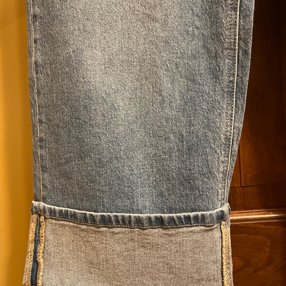 NWT Talbots Brand Straight Ankle Cuff Jeans.  Size 10. - Picture 3 of 12